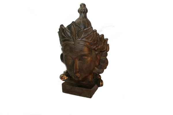 ESTATUA DE RESINA