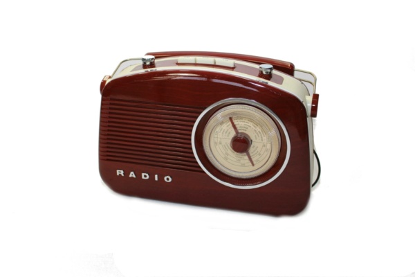 RADIO RETRÔ