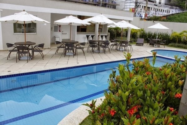 AMBIENTE - POLTRONA PARIS