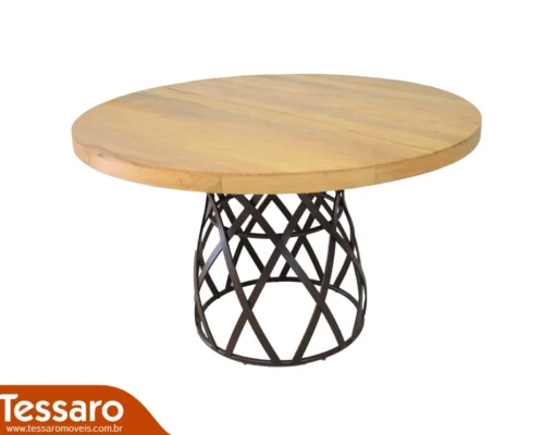 Mesa com tampo em madeira brisa aluminium