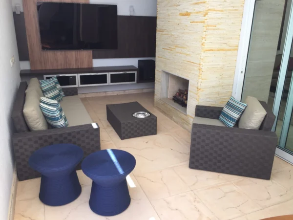 MESA DE CENTRO EM FIBRA SINTÉTICA HARMONIE