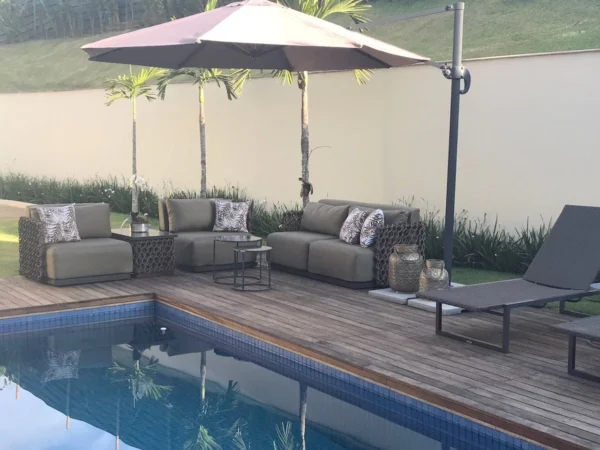 LOUNGE PISCINA CASA CLIENTE