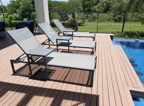 DECORAÇÃO AMBIENTE - DECK PISCINA CASA CLIENTE